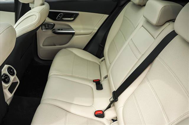 Certified 2026 Mercedes-Benz GLC 300 4MATIC image 21