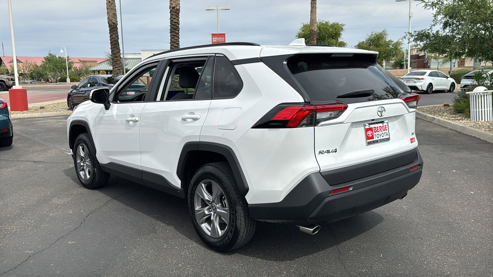 Certified 2025 Toyota RAV4 XLE w/ Convenience Package image 5