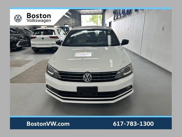 Used 2016 Volkswagen Jetta Sport w/ Lighting Package FWD image 1