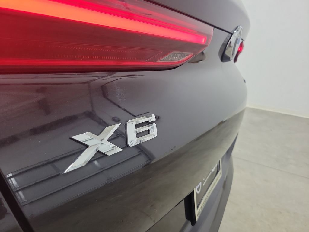 Used 2025 BMW X6 xDrive40i image 9