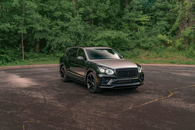 Used 2022 Bentley Bentayga AWD/4WD image 29