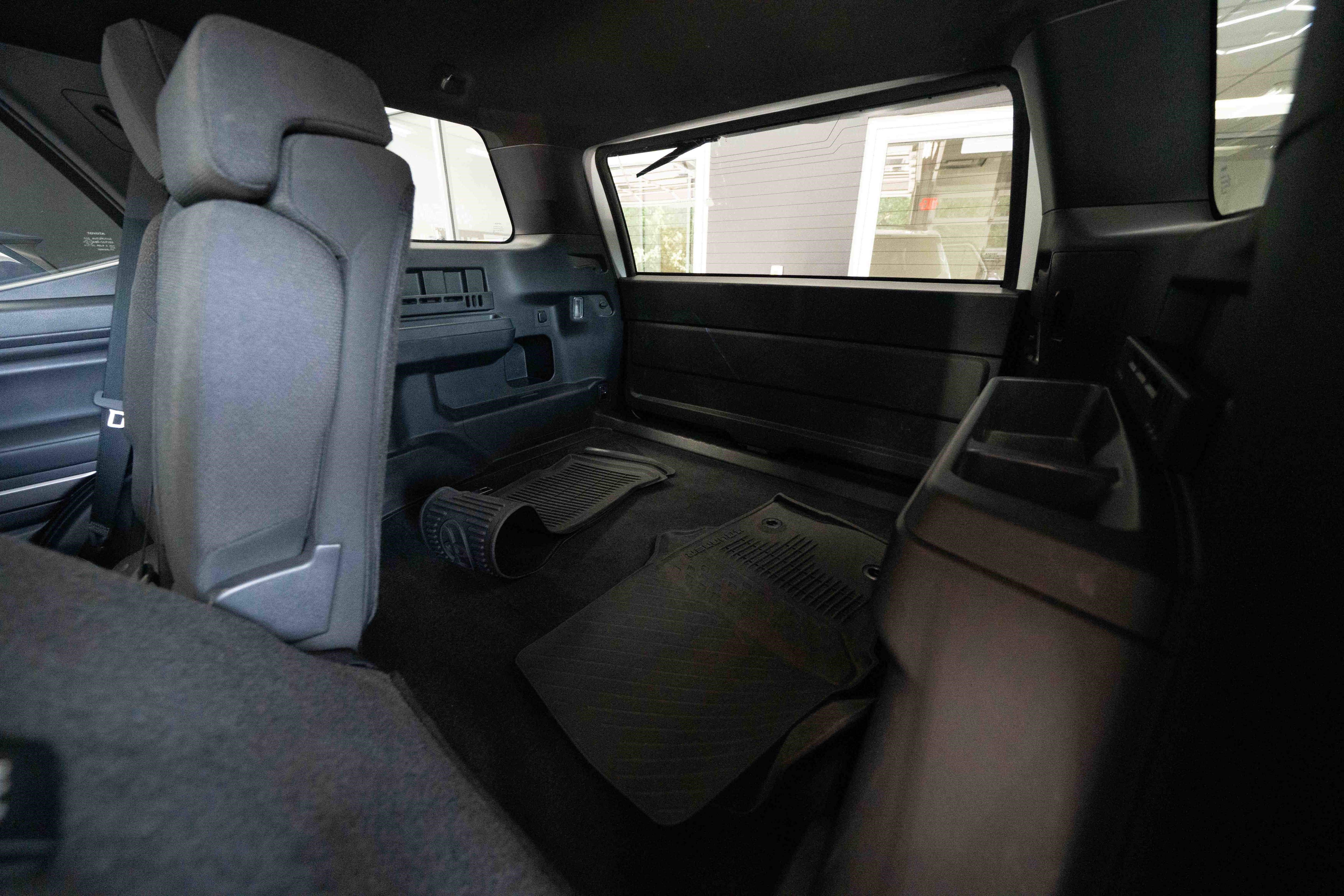 Certified 2025 Toyota 4Runner SR5 RWD image 24