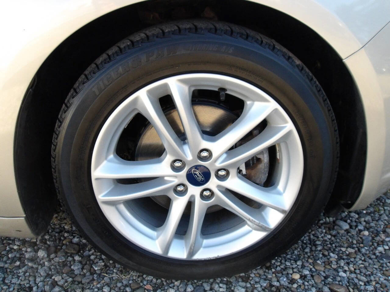 Used 2018 Ford Fusion S image 33