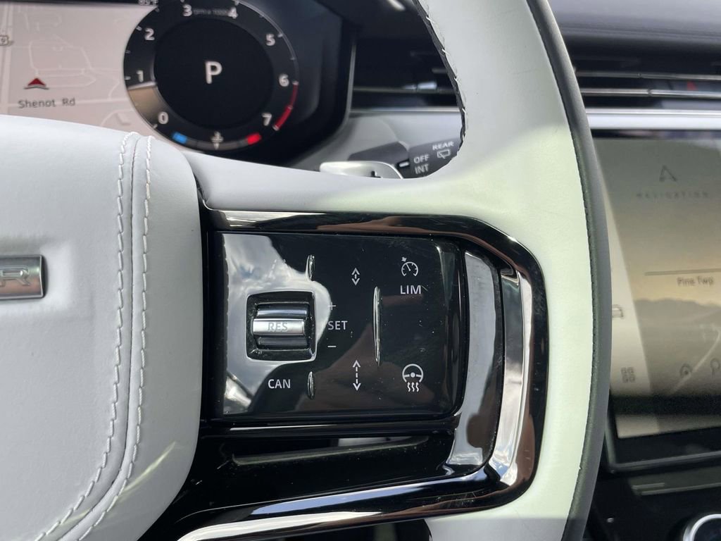 Used 2023 Land Rover Range Rover Sport SE Dynamic image 19