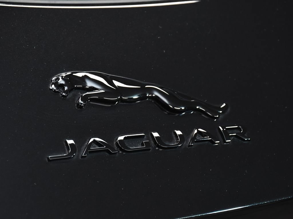 Used 2024 Jaguar F-TYPE R-Dynamic RWD image 88