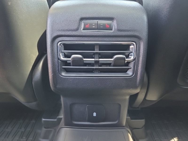 Used 2022 Lincoln Corsair AWD w/ Premium Package image 24