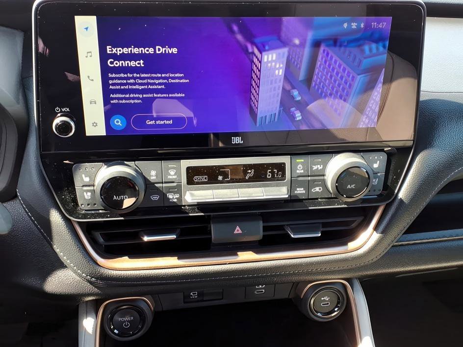 Certified 2025 Toyota Grand Highlander AWD Hybrid image 19