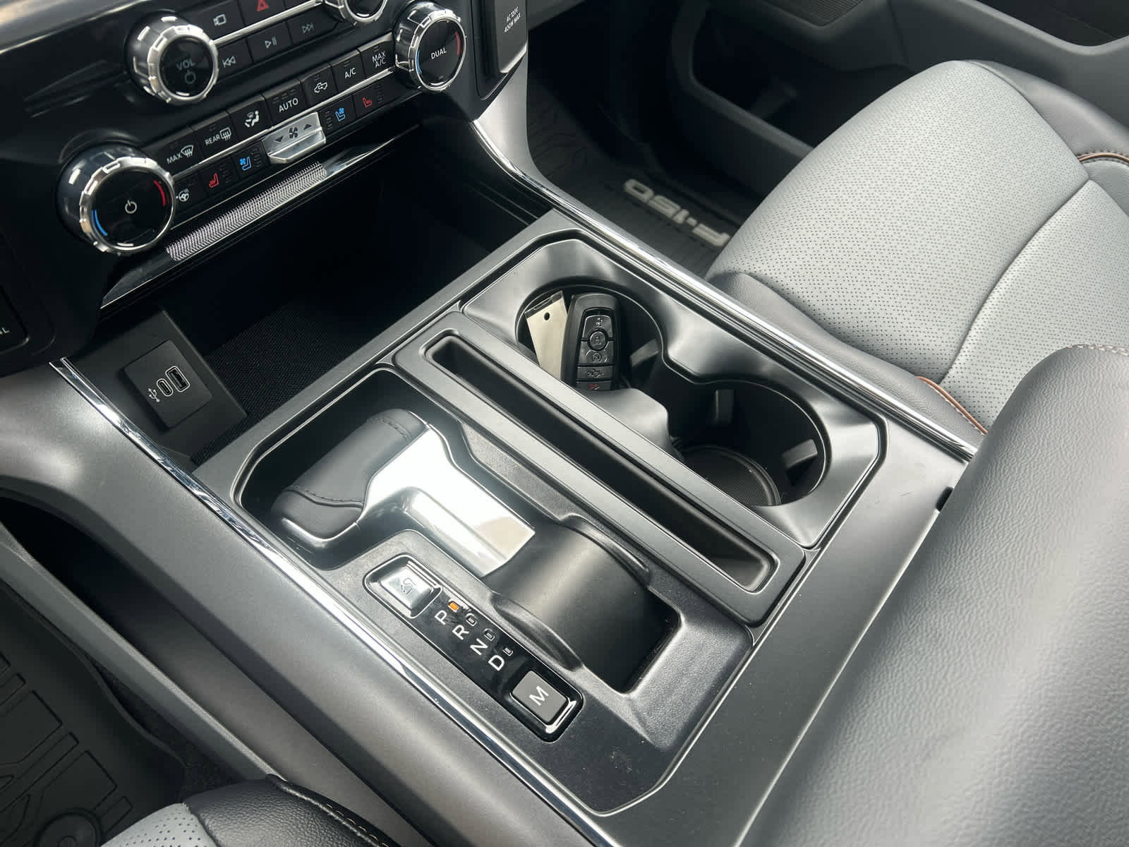 New 2026 Ford F150 Lariat image 57