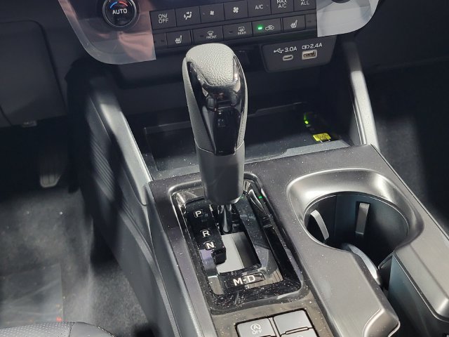 New 2026 Subaru Outback Limited AWD/4WD image 20