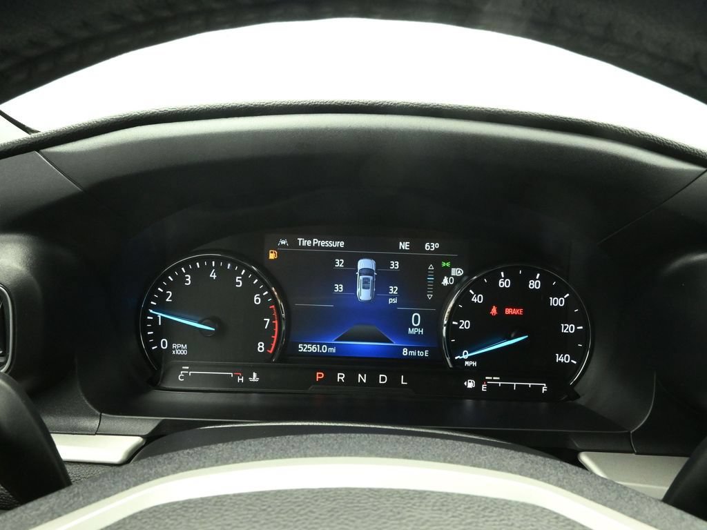 Used 2022 Ford Explorer XLT w/ Equipment Group 202A AWD/4WD image 18