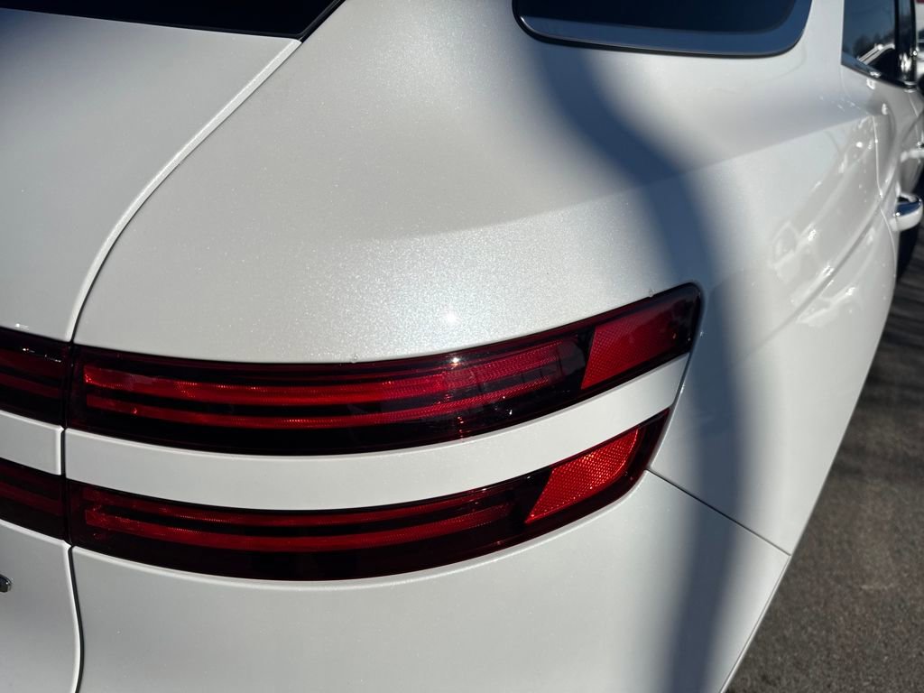 Used 2022 Genesis GV70 2.5T image 39