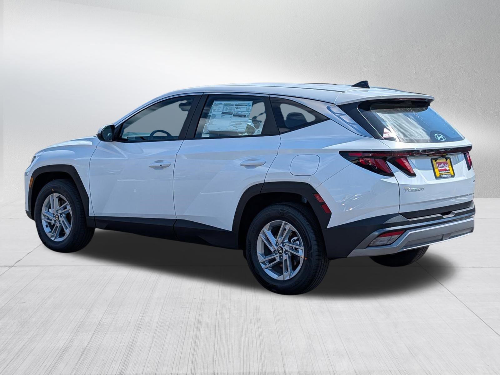 New 2026 Hyundai Tucson SE AWD/4WD image 3