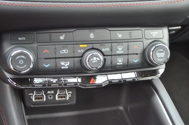 Used 2026 Dodge Durango GT AWD/4WD image 29