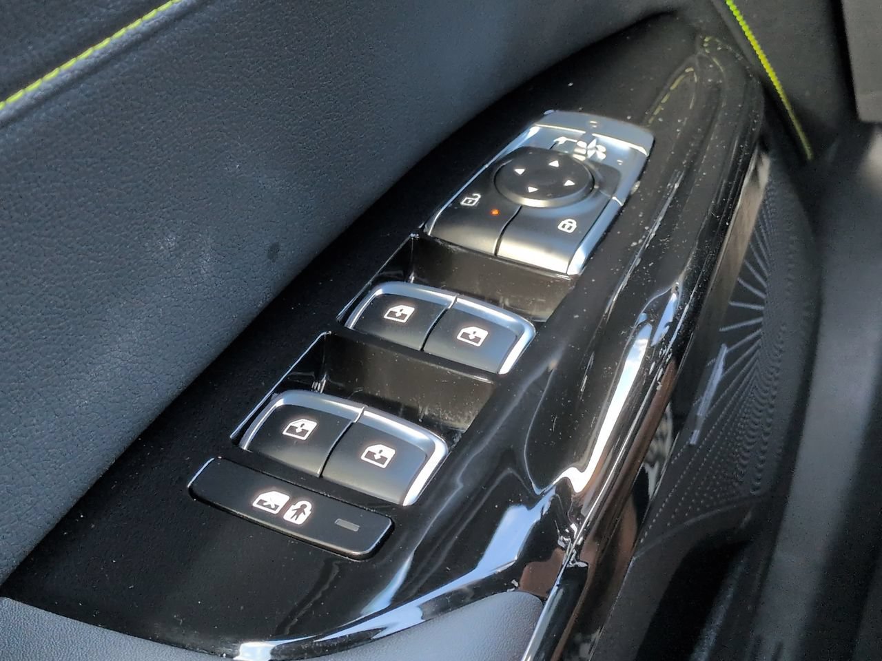 Used 2026 Kia K5 GT FWD image 26