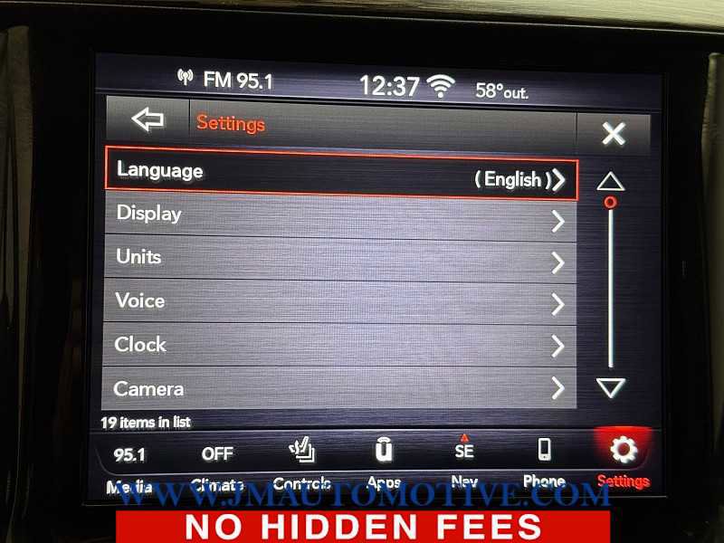 Used 2020 RAM 1500 Laramie image 31