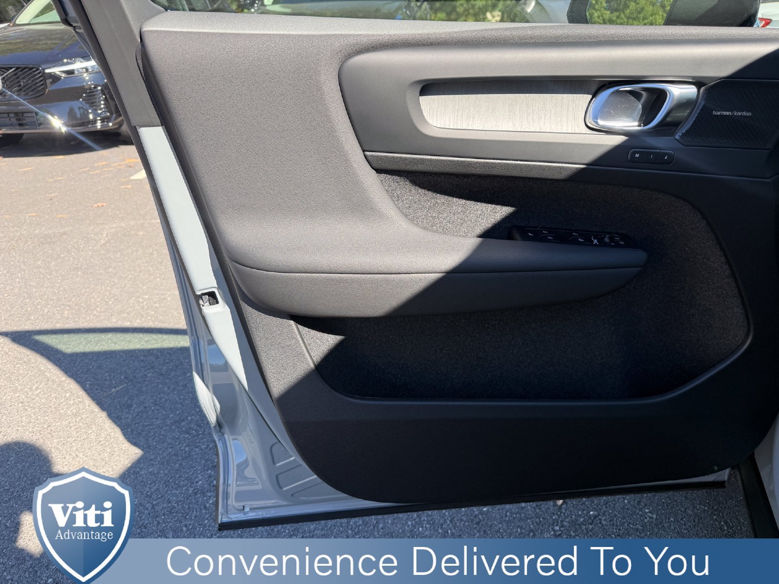New 2026 Volvo XC40 B5 Plus w/ Protection Package Premier AWD/4WD image 11