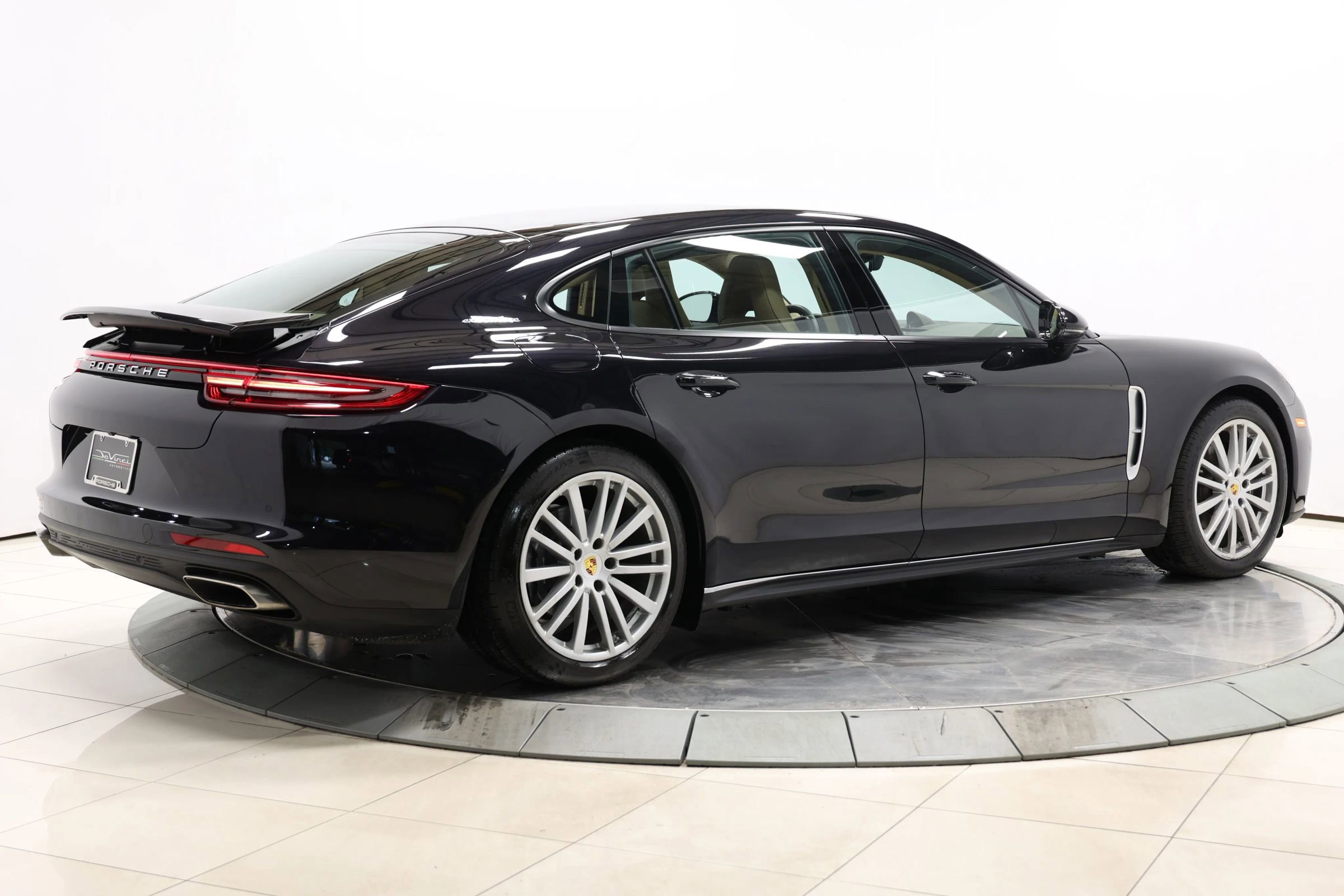 Used 2018 Porsche Panamera 4 Executive w/ Dark Walnut Interior Package image 4