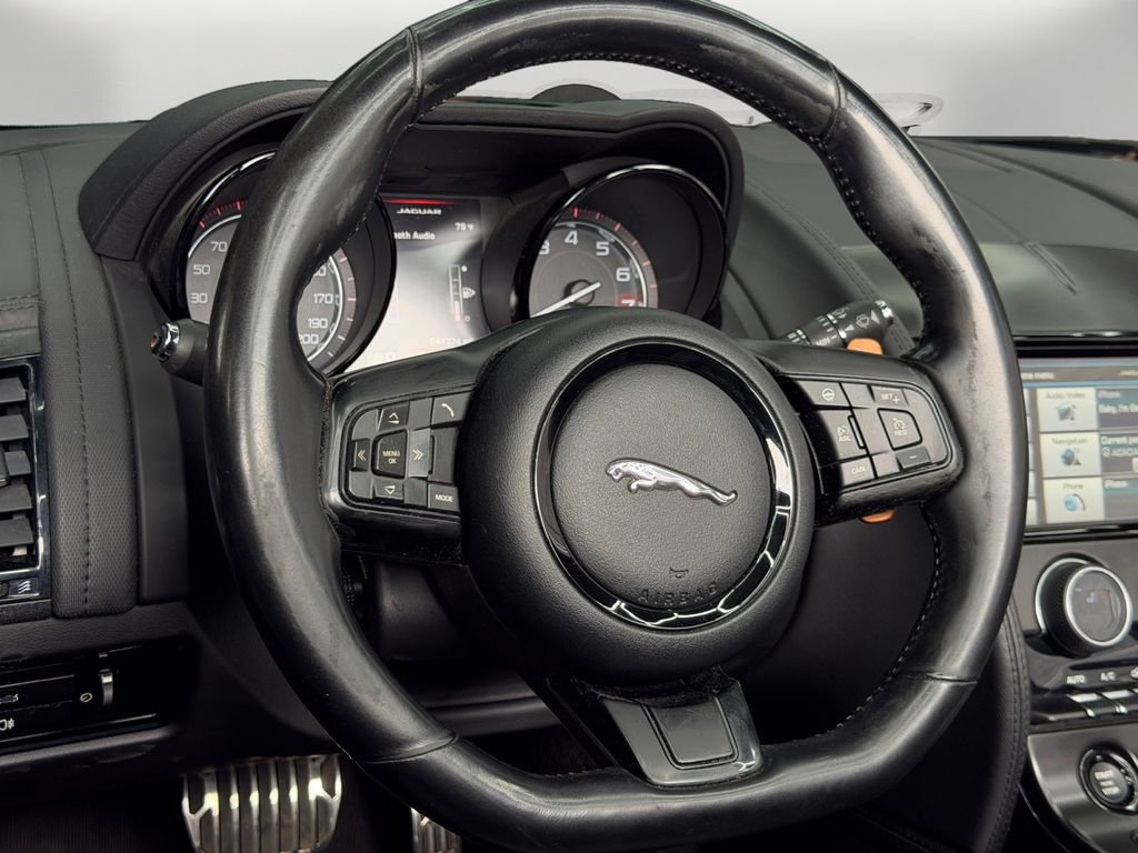 Used 2015 Jaguar F-TYPE S image 12