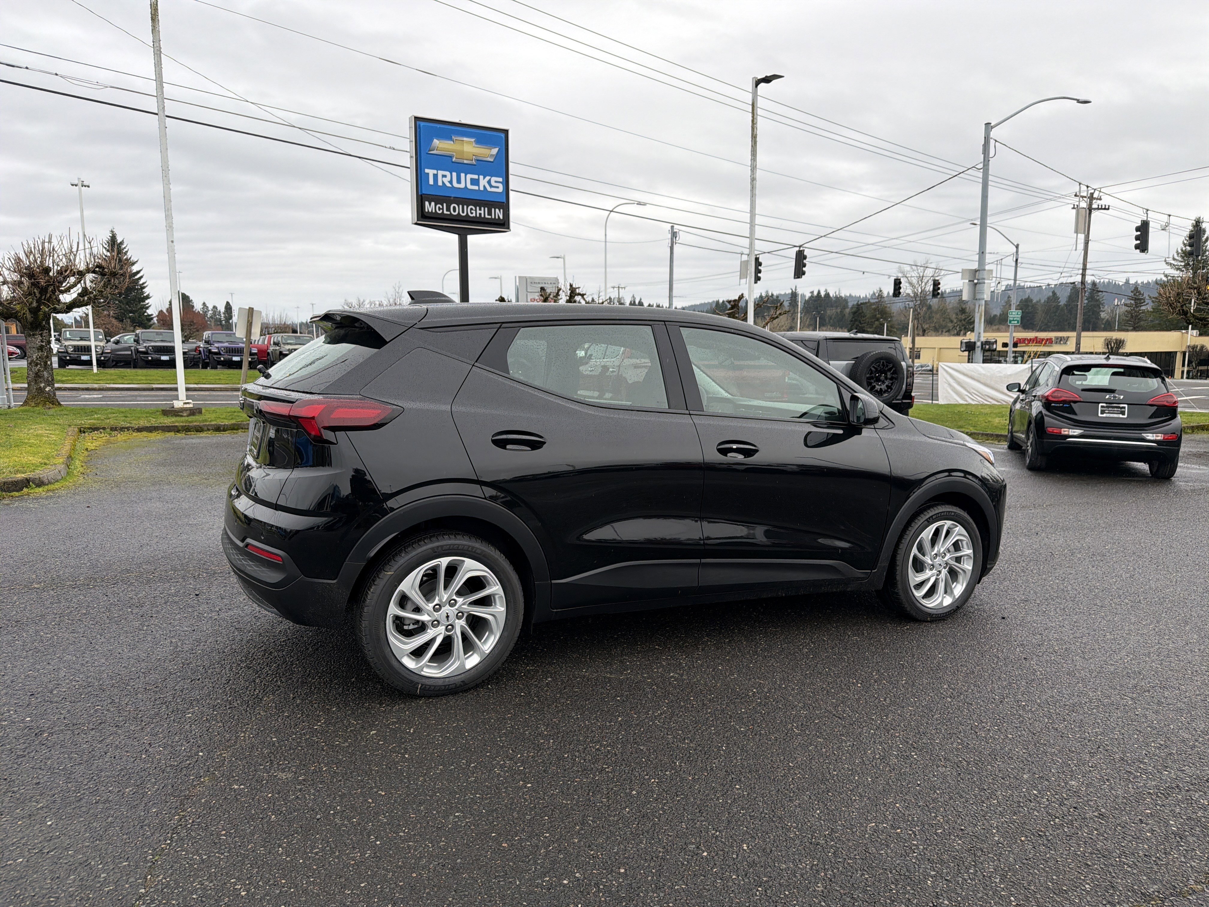 New 2027 Chevrolet Bolt LT FWD image 6