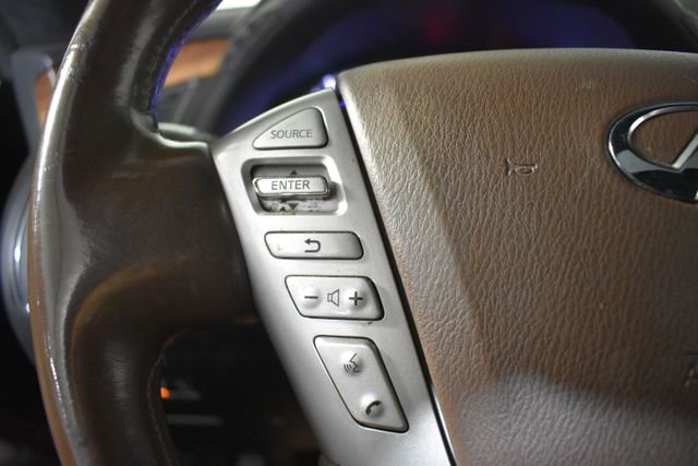 Used 2017 INFINITI QX80 Limited w/ All Season Package image 16