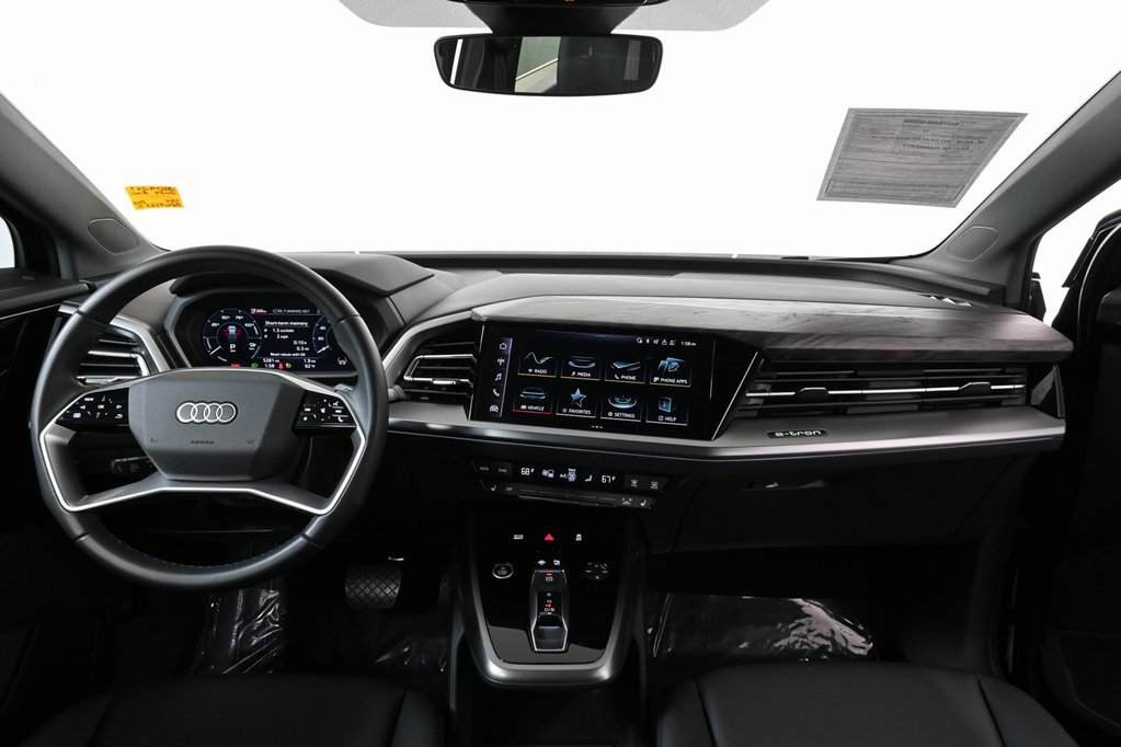 Used 2024 Audi Q4 e-tron Premium image 17