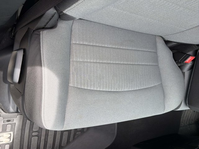 Used 2024 RAM 1500 Classic SLT AWD/4WD image 15
