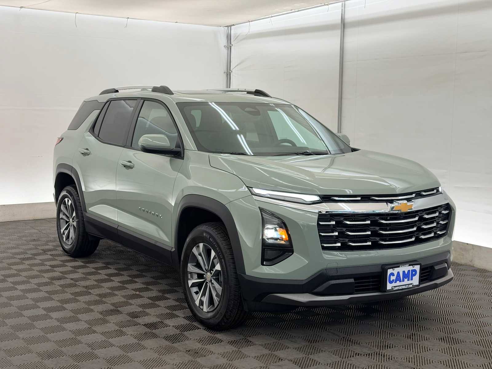New 2026 Chevrolet Equinox LT w/ Convenience Package II image 8