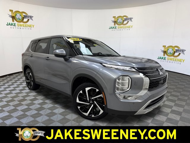 Used 2024 Mitsubishi Outlander SE