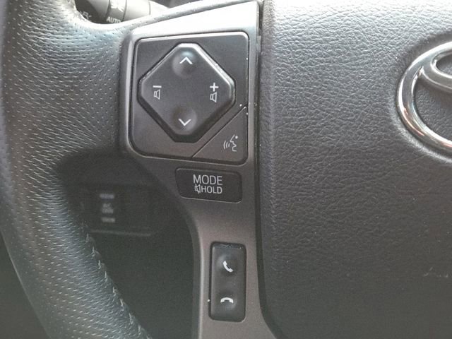 Used 2021 Toyota Tacoma TRD Off-Road w/ Technology Package image 12