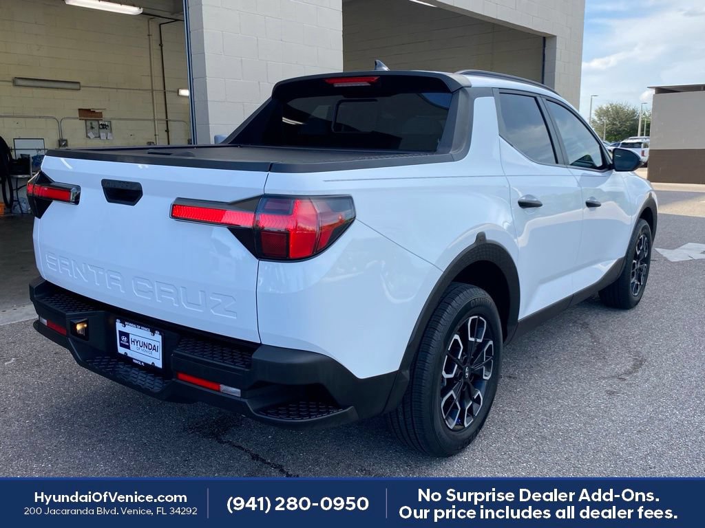Certified 2022 Hyundai Santa Cruz SEL w/ Activity Package FWD image 11