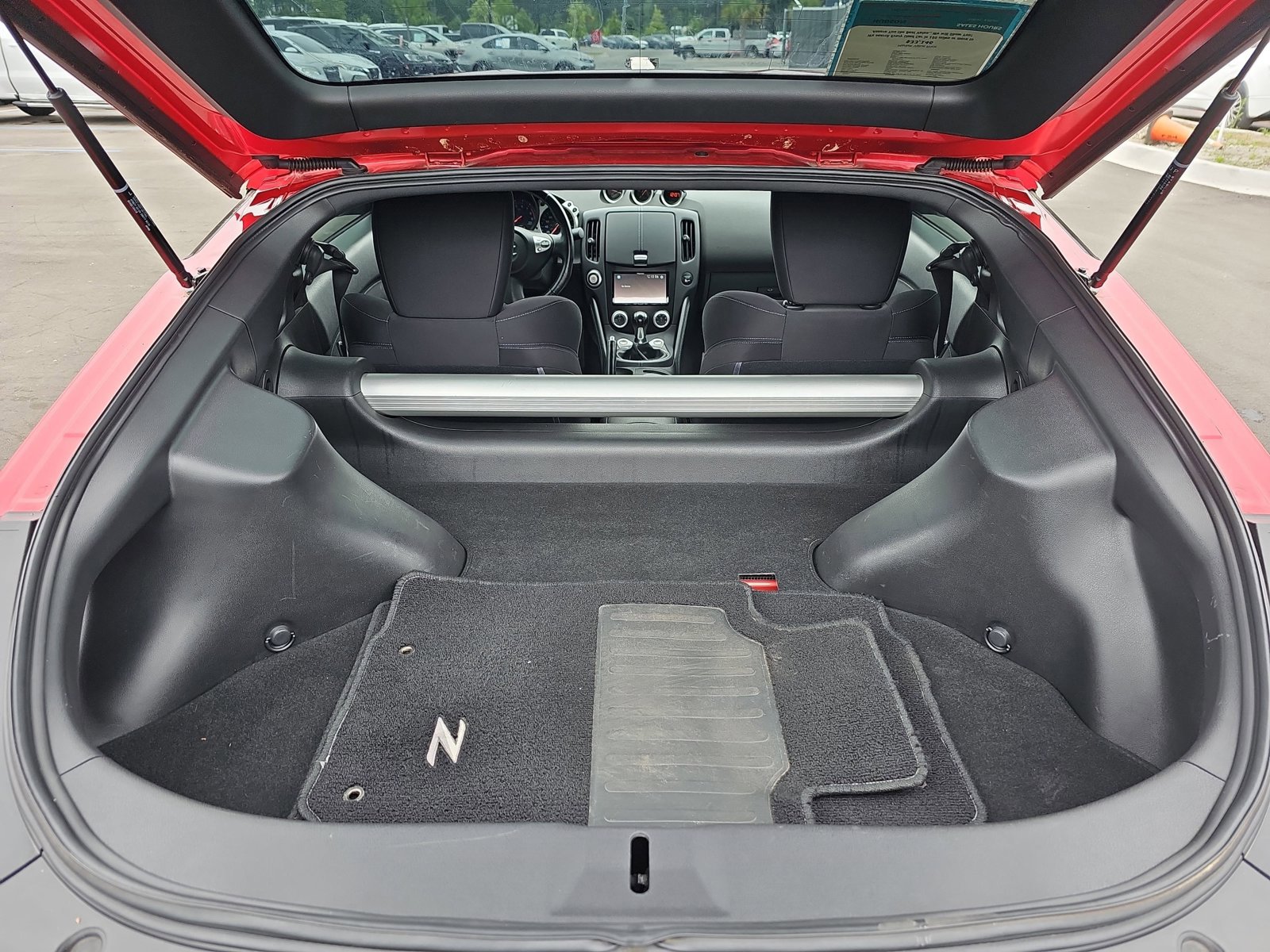 Used 2020 Nissan 370Z w/ Sport Package RWD image 11
