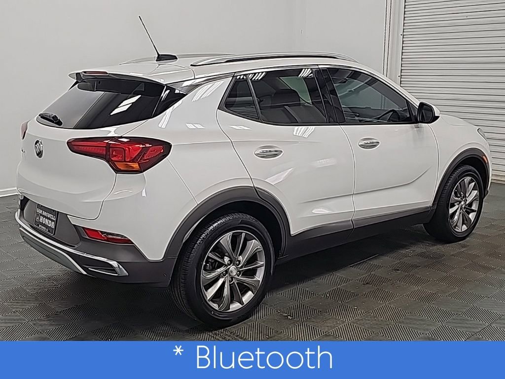 Used 2022 Buick Encore GX Essence w/ Experience Buick Package image 9