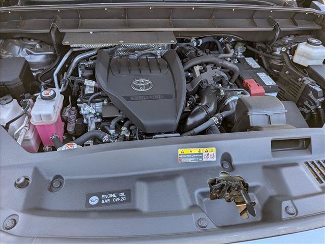 Used 2023 Toyota Highlander XSE FWD image 23