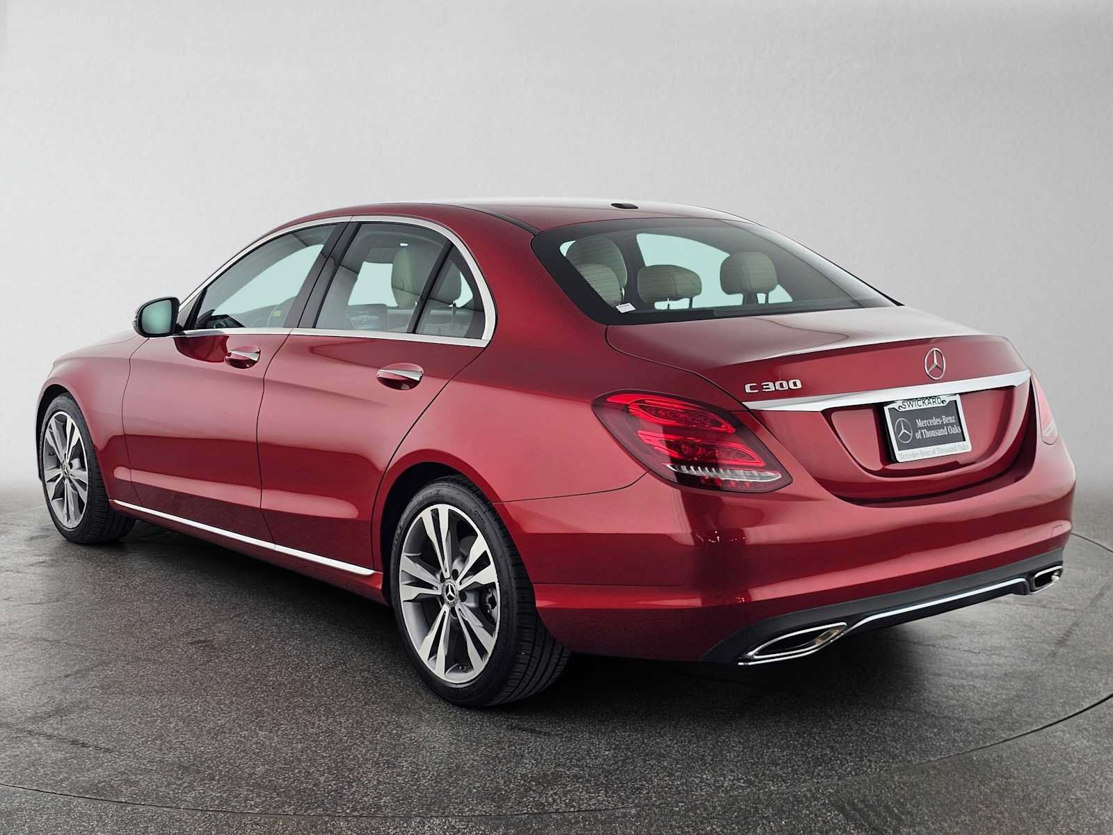 Used 2018 Mercedes-Benz C 300 Sedan image 5