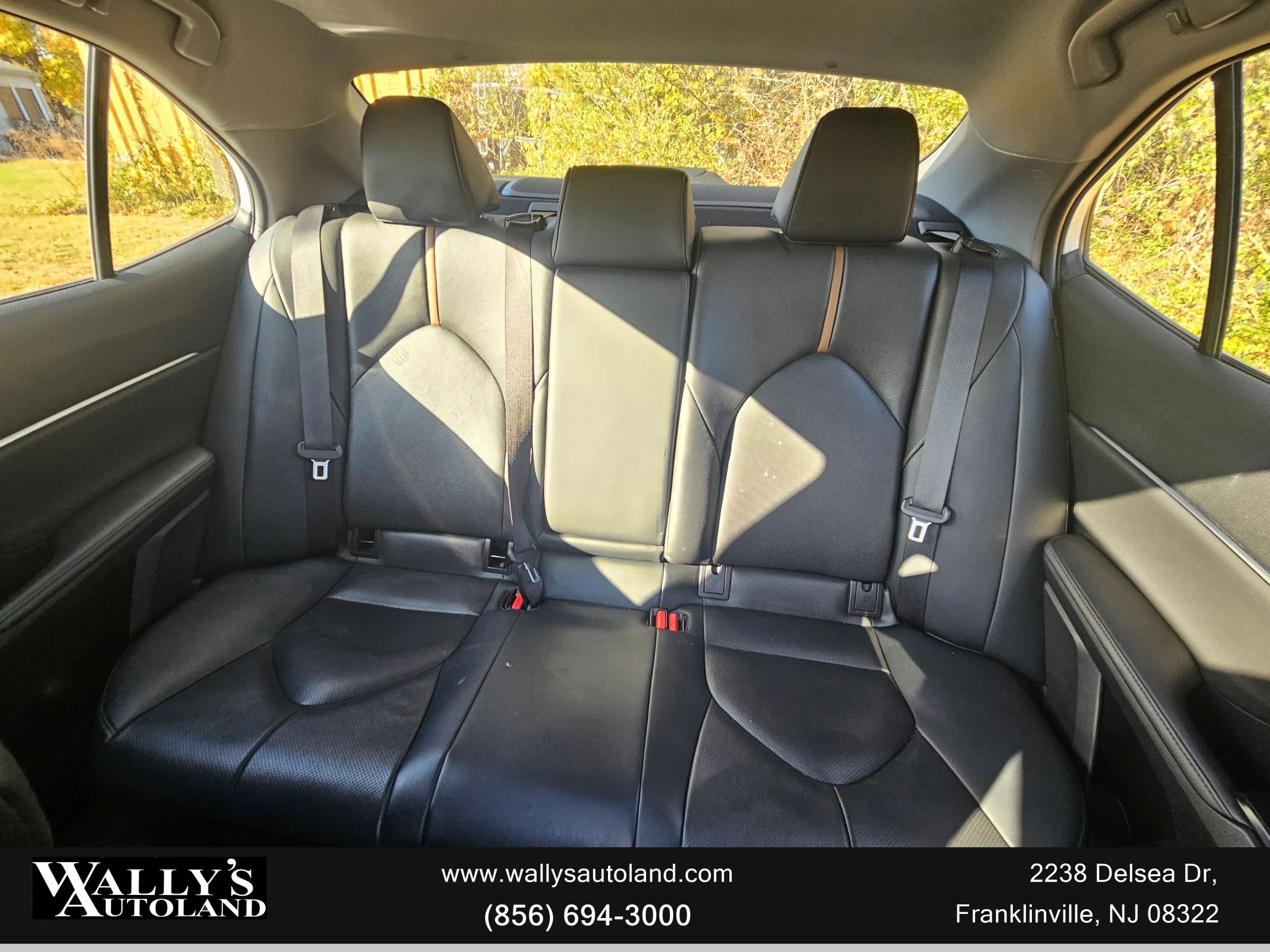 Used 2020 Toyota Camry XLE w/ Driver Assist Package image 22
