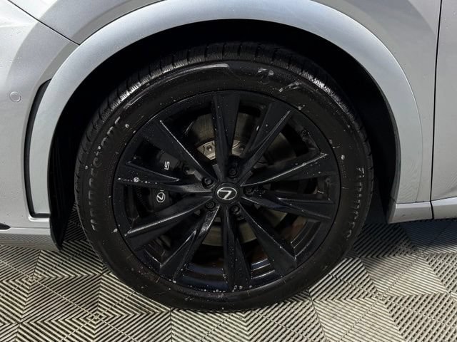 Used 2025 Lexus RX 500h F Sport AWD/4WD image 14
