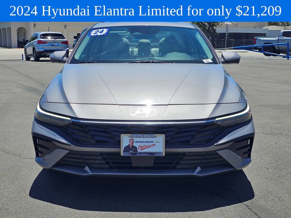 Used 2024 Hyundai Elantra Limited FWD image 3