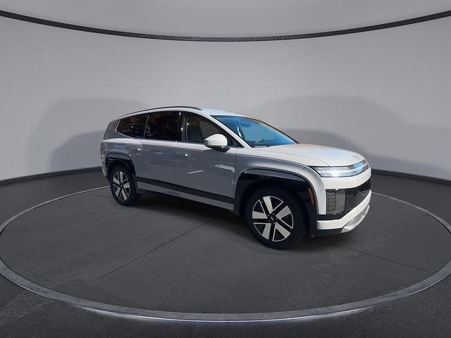 New 2026 Hyundai Ioniq 9 SEL image 2