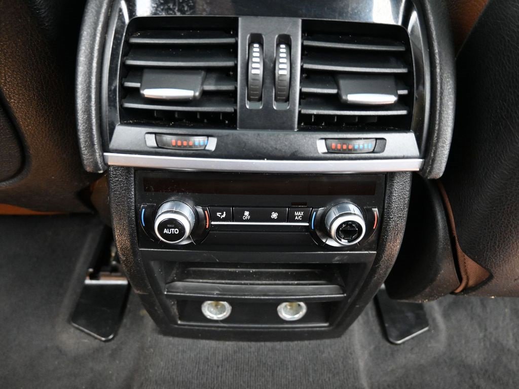 Used 2015 BMW X5 xDrive35i image 24