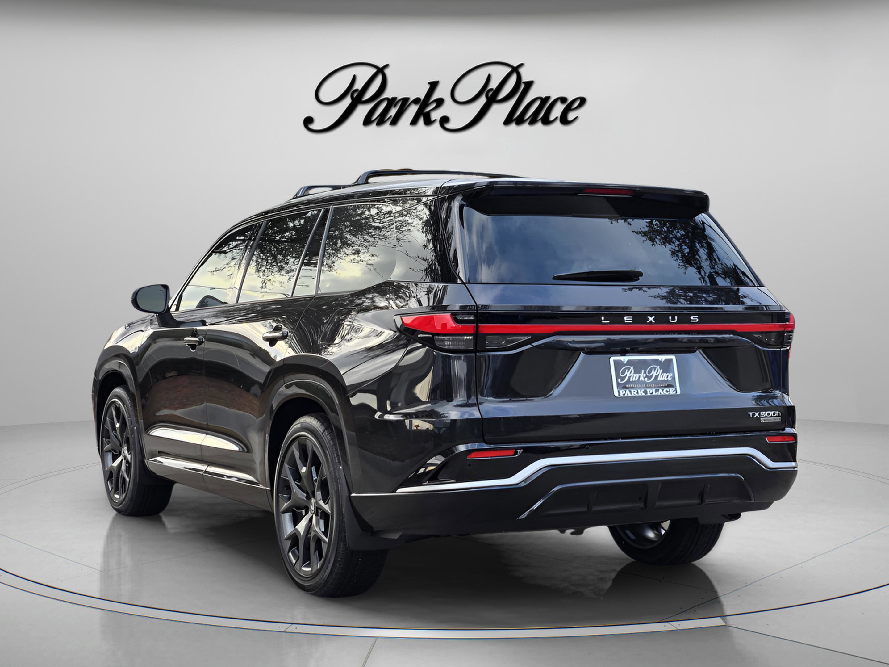 New 2026 Lexus TX 500h AWD image 3