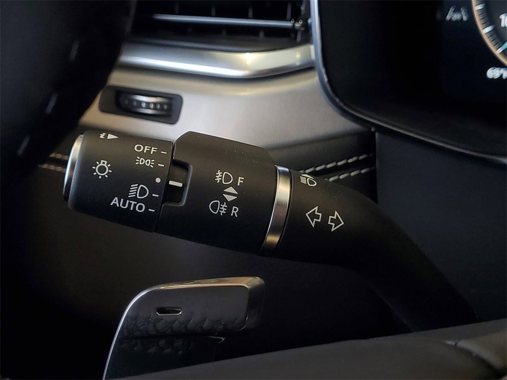 Used 2025 Jaguar F-PACE R-Dynamic S image 15