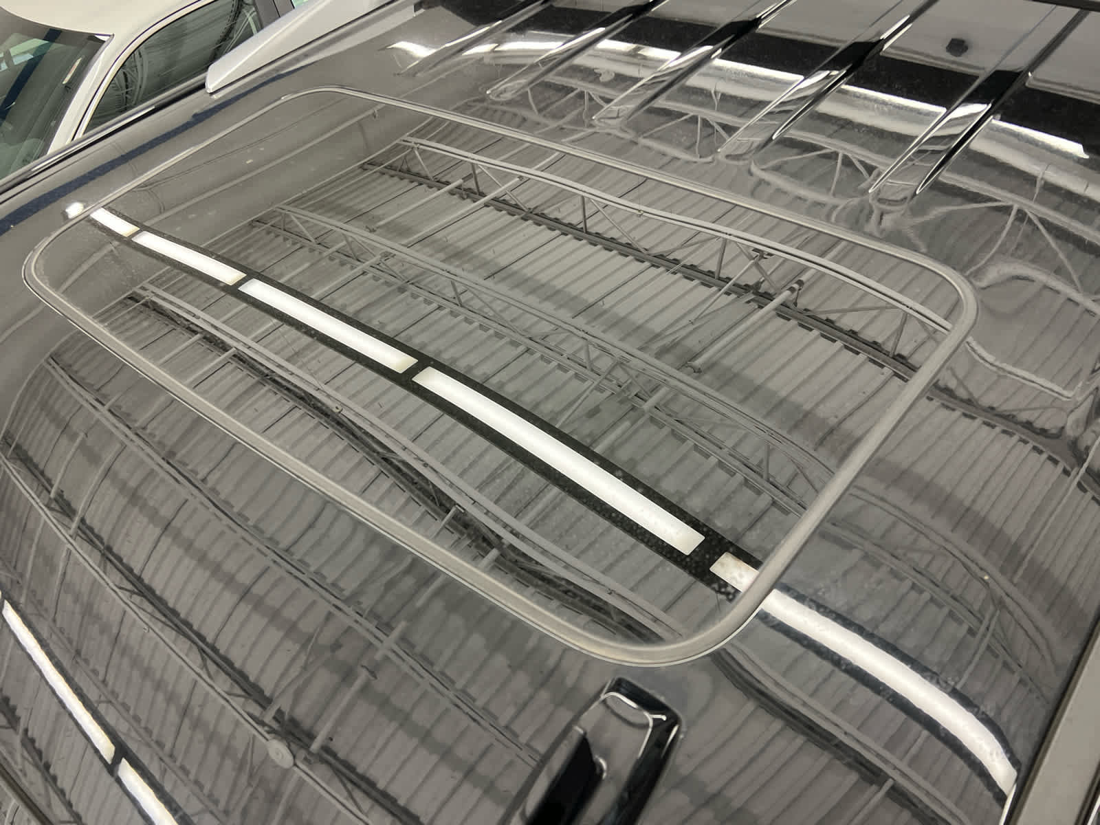 Used 2016 Cadillac Escalade ESV Platinum image 26