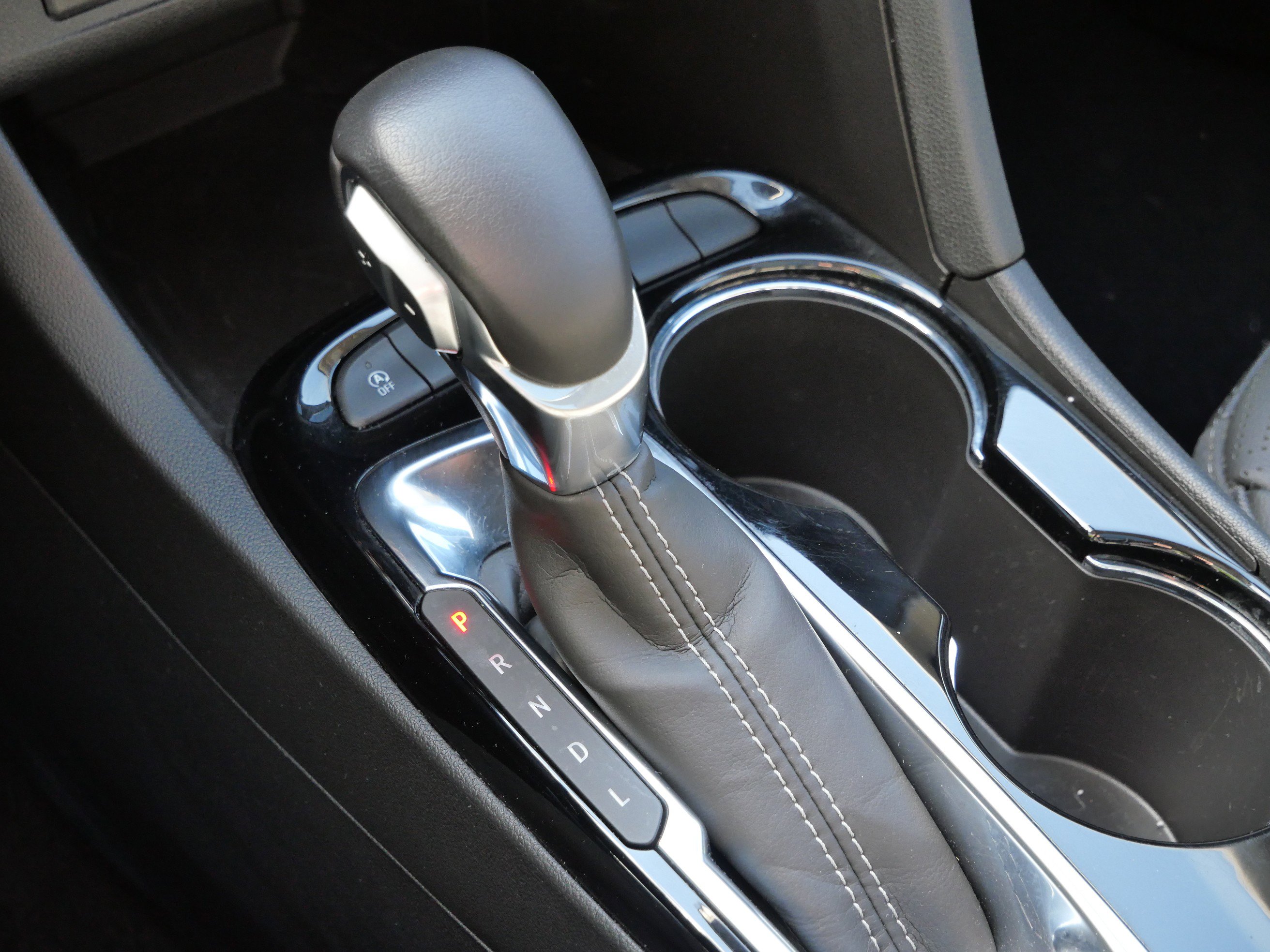 Used 2023 Buick Encore GX Essence w/ Experience Buick Package image 23