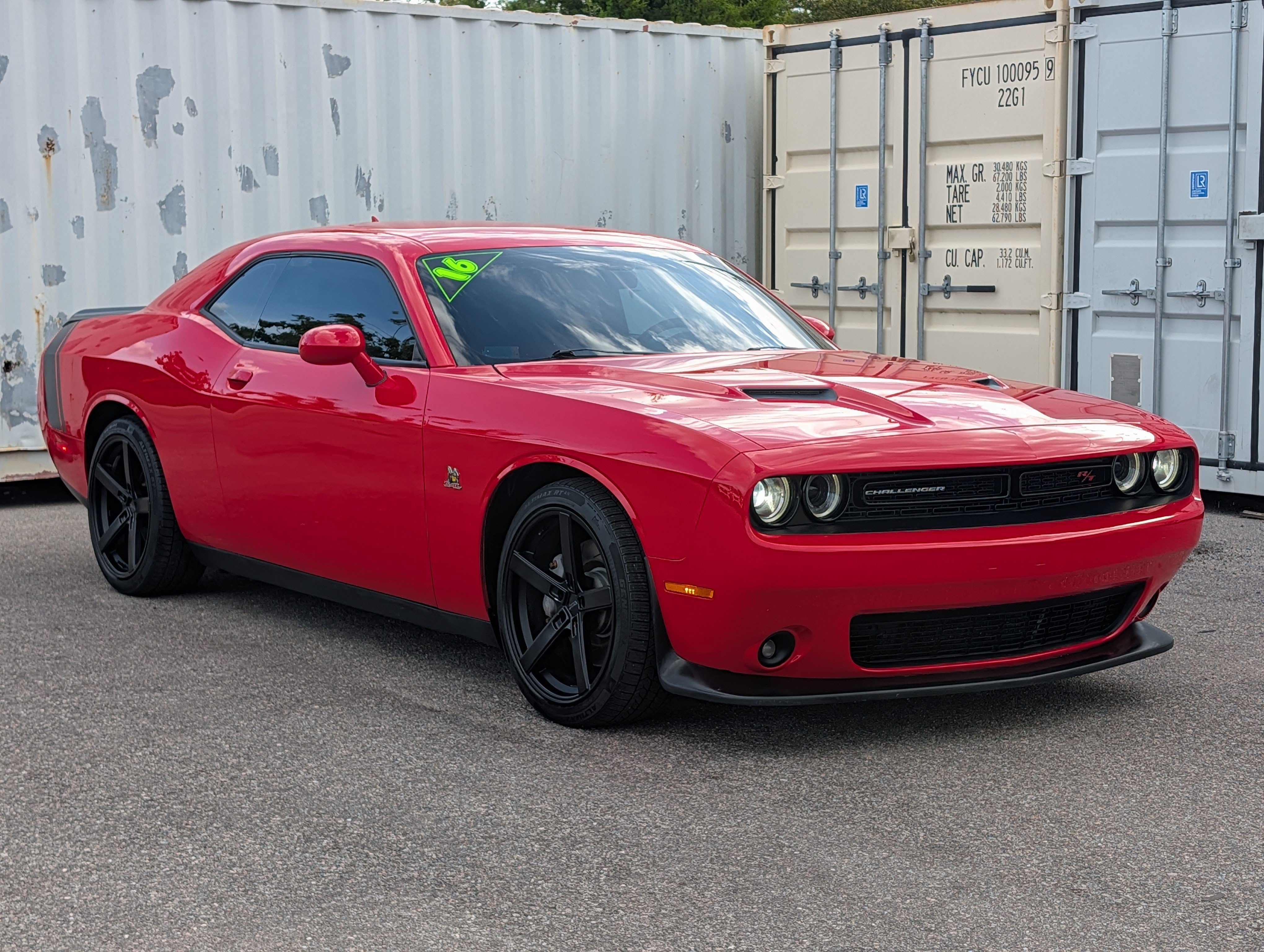 Used 2016 Dodge Challenger R/T Scat Pack w/ Leather Interior Group RWD video 2