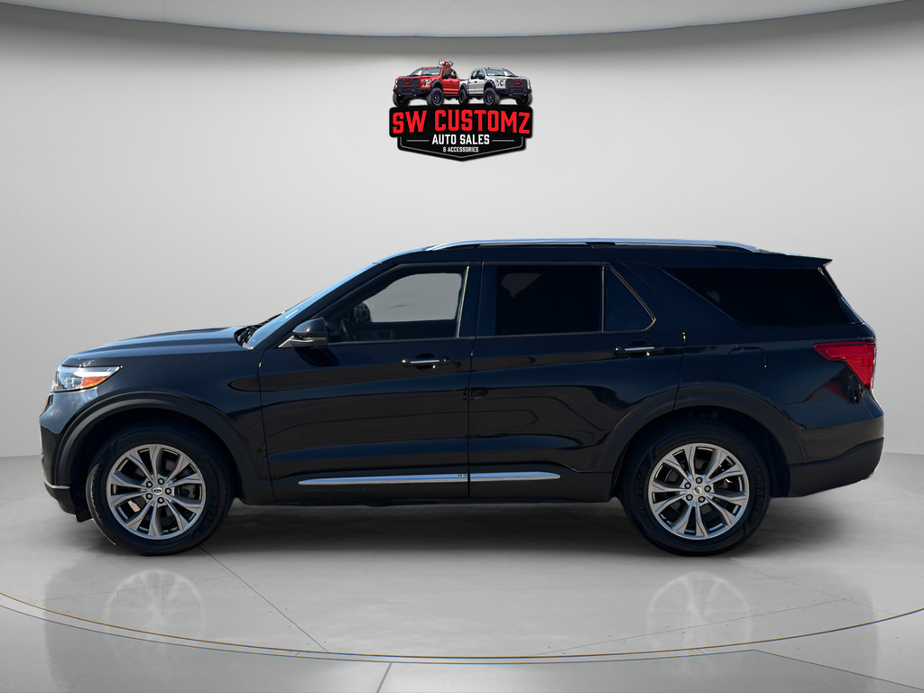 Used 2021 Ford Explorer Limited w/ Equipment Group 301A AWD/4WD image 4