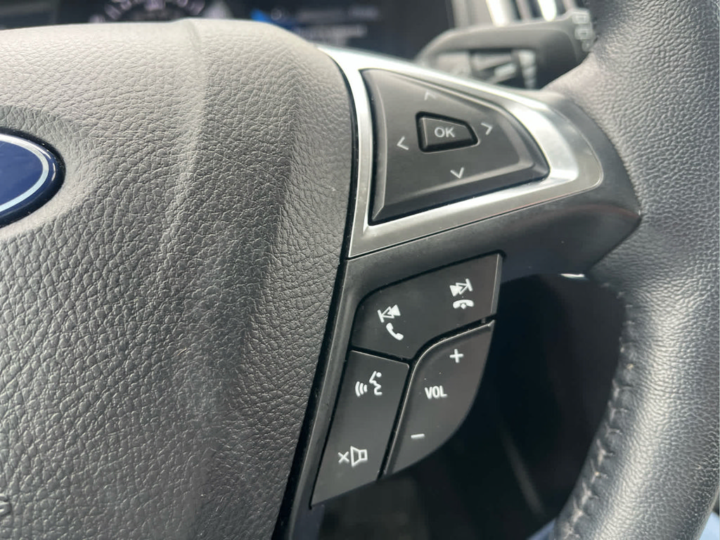 Certified 2024 Ford Edge SEL w/ Convenience Package AWD/4WD image 32