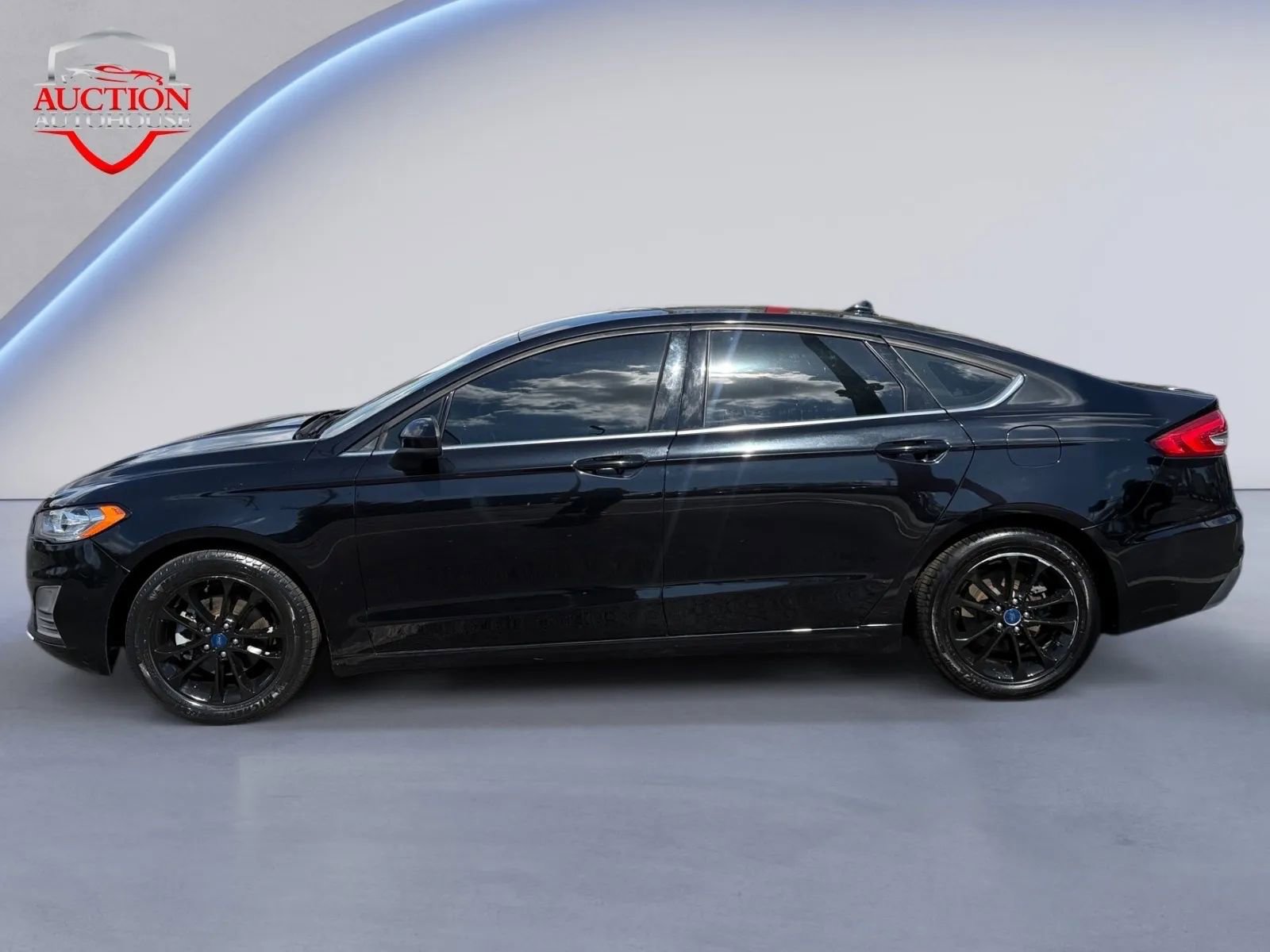 Used 2019 Ford Fusion SE image 7