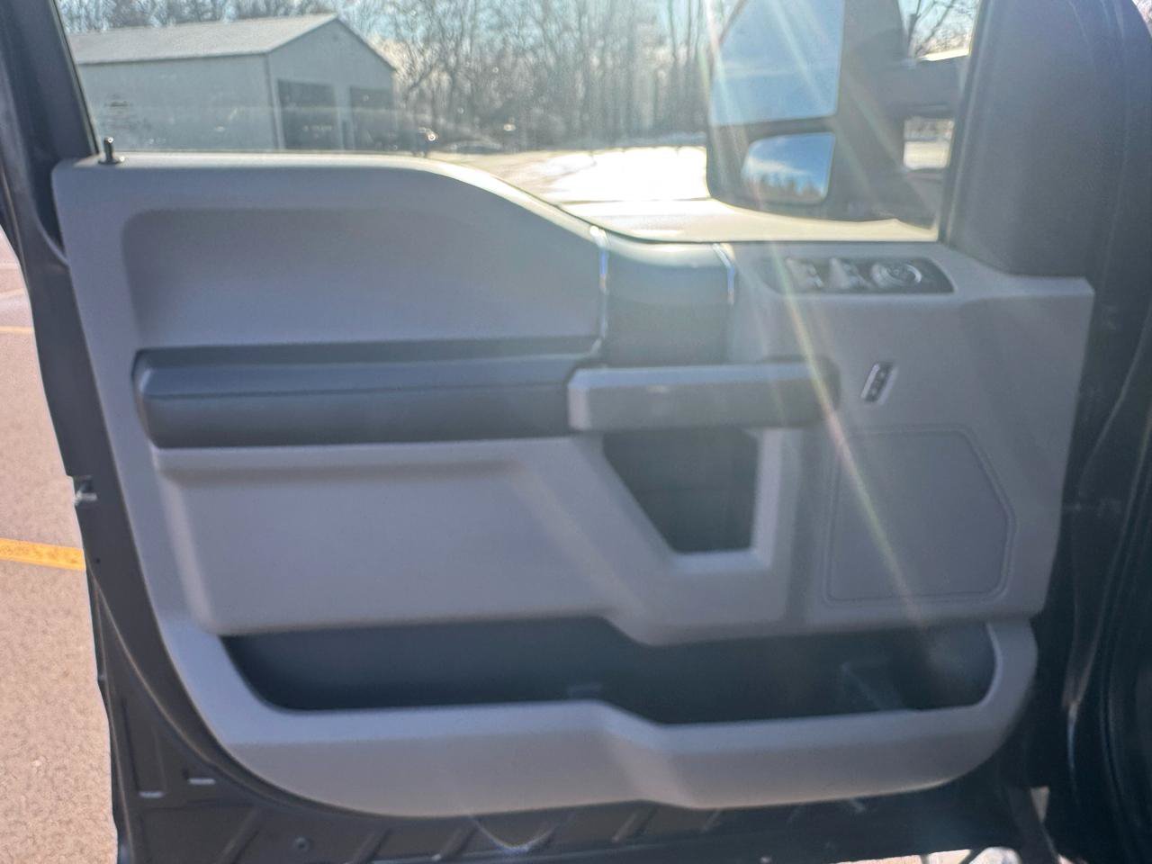 Used 2015 Ford F150 XLT w/ Equipment Group 301A Mid AWD/4WD image 15