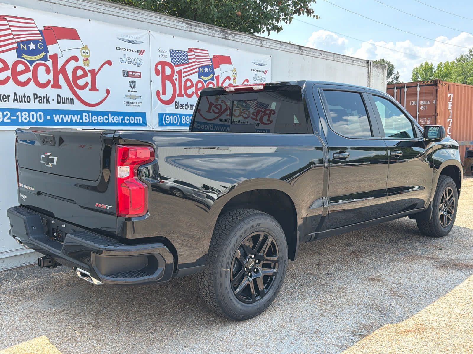 New 2026 Chevrolet Silverado 1500 RST w/ RST All Star Premium Package AWD/4WD image 3