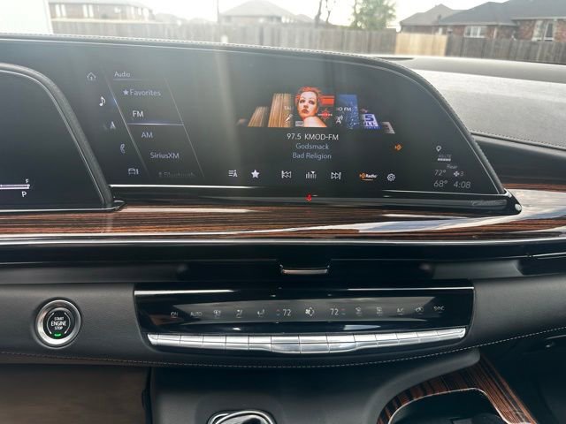 Used 2023 Cadillac Escalade ESV Premium Luxury AWD/4WD image 15